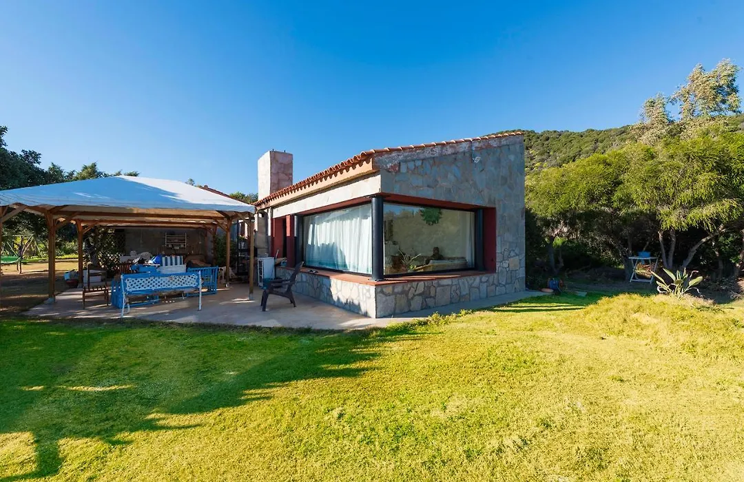 B&B Bithia-1