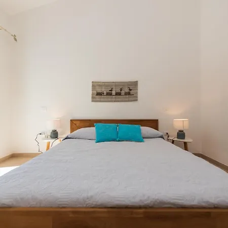 B&B Bithia-2