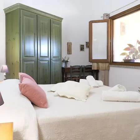 B&B La Vela Chia-3